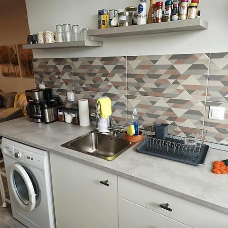 Polys Apartment And Paraskevi Studio With View 프톨레마이다 외부 사진