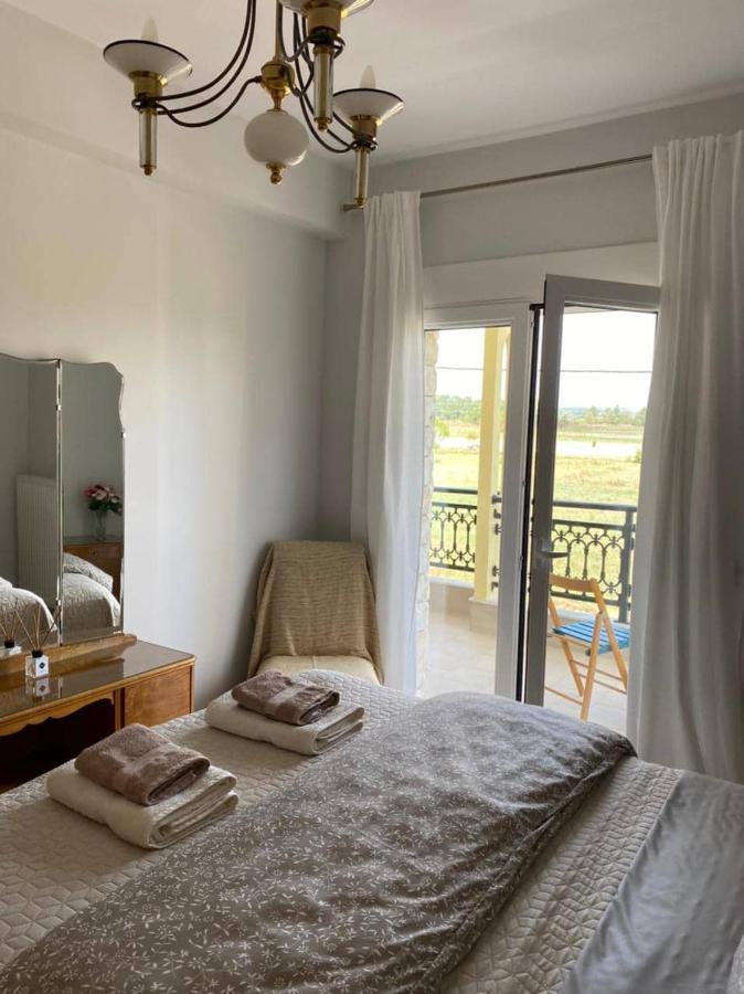 Polys Apartment And Paraskevi Studio With View 프톨레마이다 외부 사진