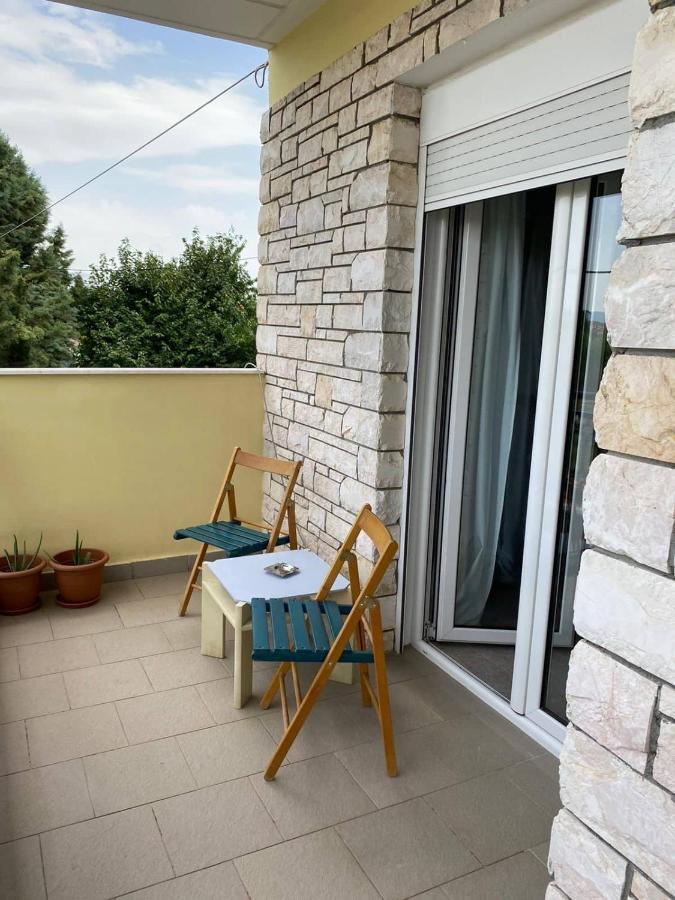 Polys Apartment And Paraskevi Studio With View 프톨레마이다 외부 사진